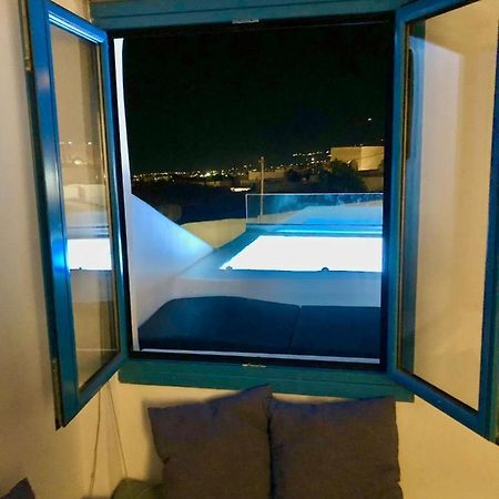 Oldtown Suites Fira מראה חיצוני תמונה