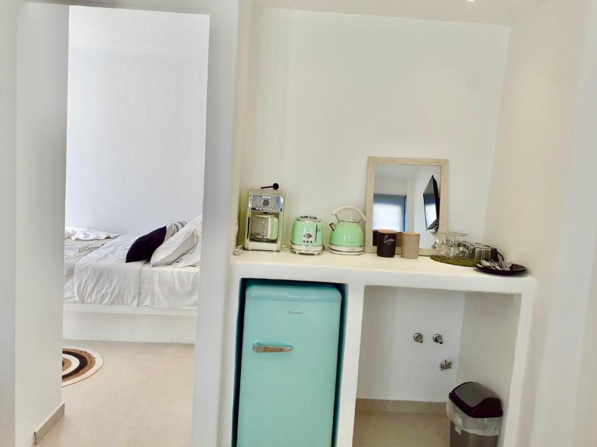 Oldtown Suites Fira מראה חיצוני תמונה