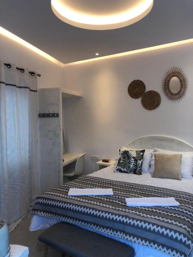 Oldtown Suites Fira מראה חיצוני תמונה