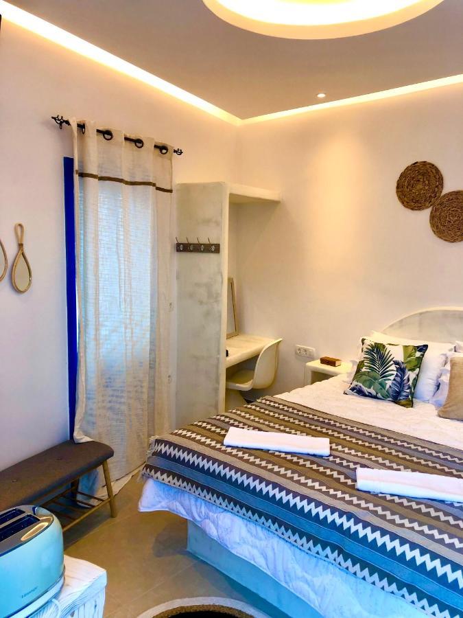 Oldtown Suites Fira מראה חיצוני תמונה