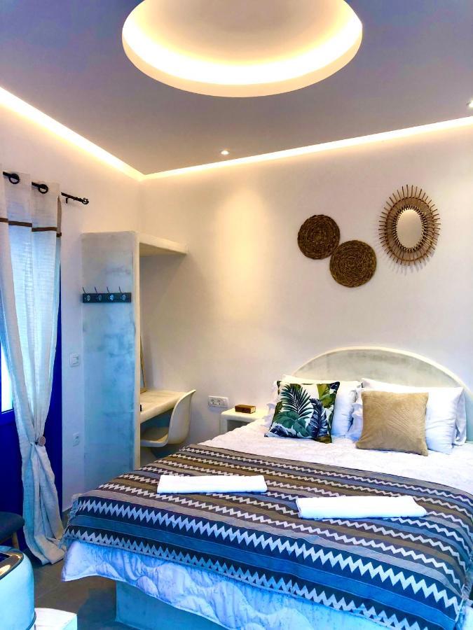 Oldtown Suites Fira מראה חיצוני תמונה