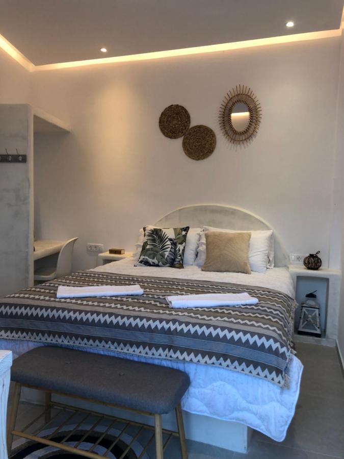Oldtown Suites Fira מראה חיצוני תמונה