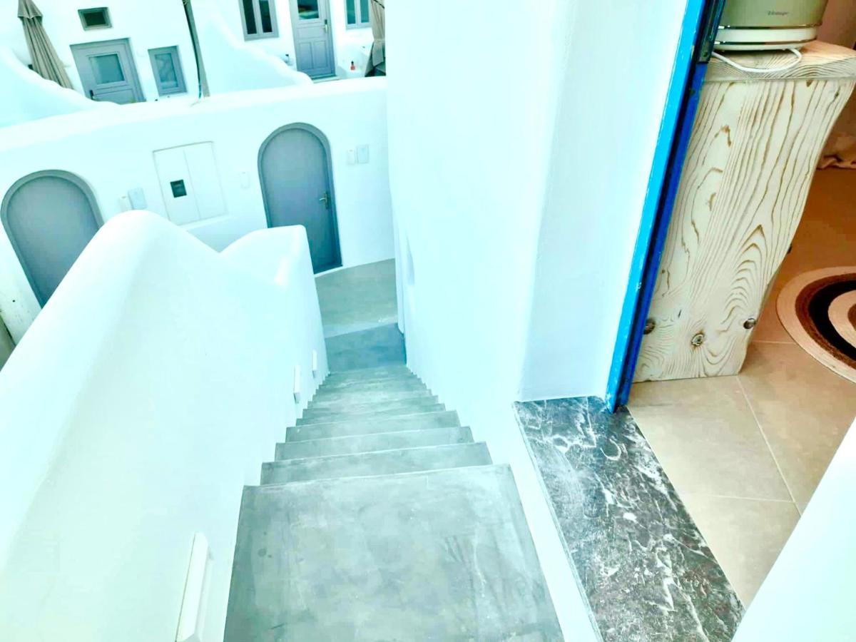 Oldtown Suites Fira מראה חיצוני תמונה