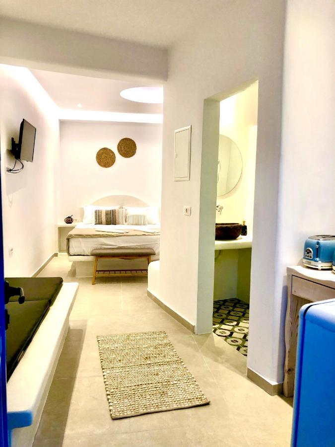 Oldtown Suites Fira מראה חיצוני תמונה