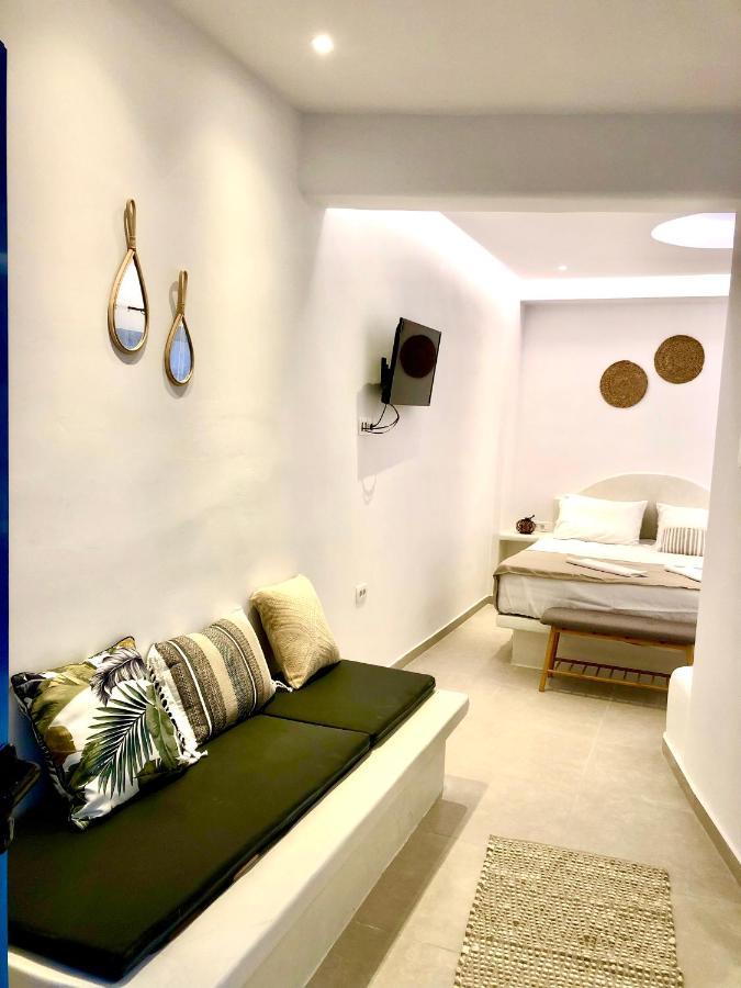 Oldtown Suites Fira מראה חיצוני תמונה