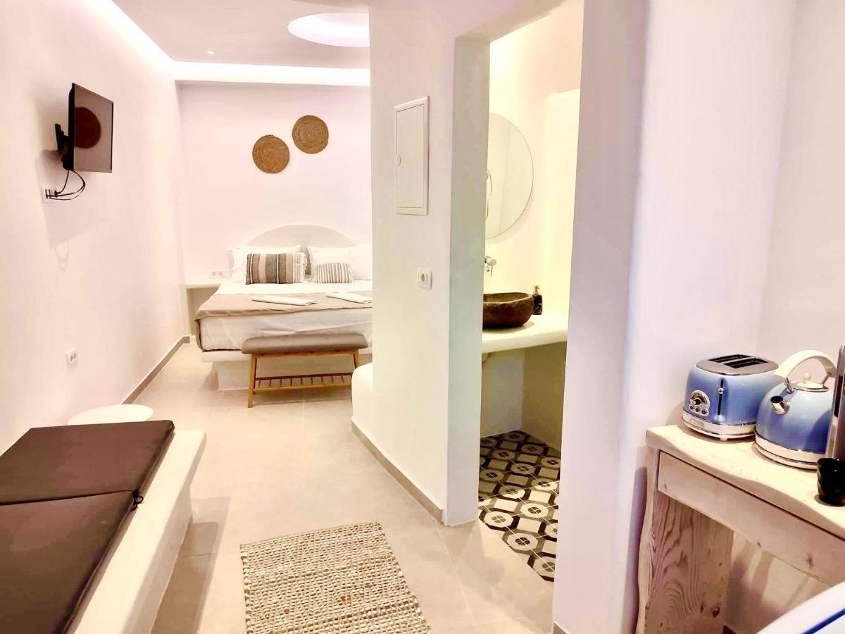 Oldtown Suites Fira מראה חיצוני תמונה