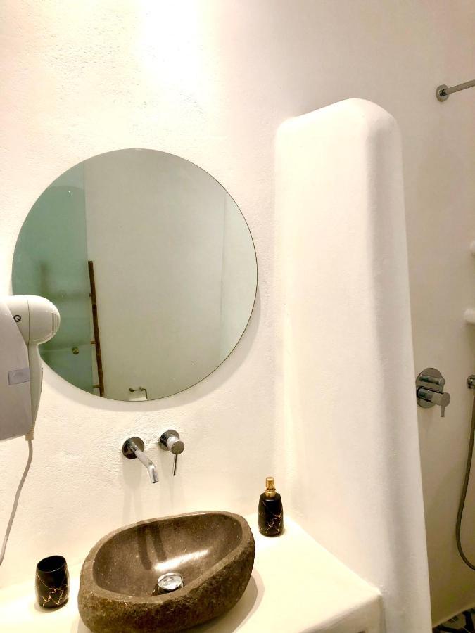 Oldtown Suites Fira מראה חיצוני תמונה