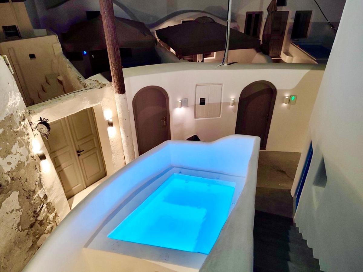 Oldtown Suites Fira מראה חיצוני תמונה
