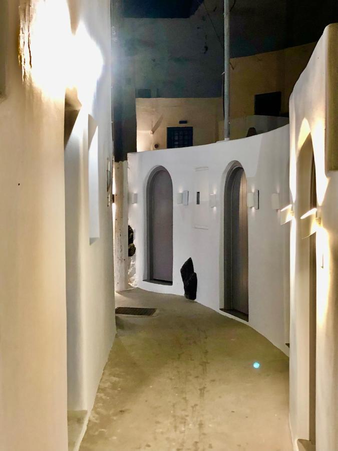 Oldtown Suites Fira מראה חיצוני תמונה